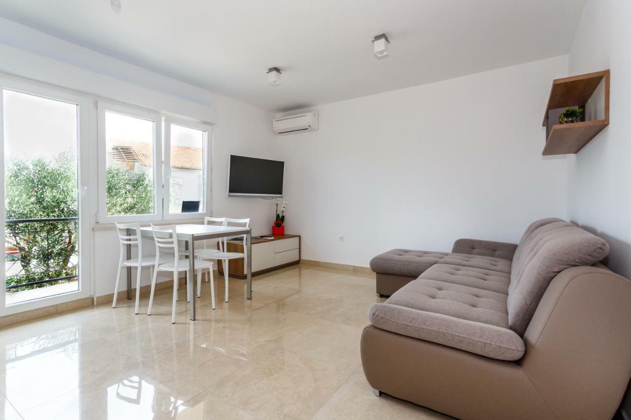 קרק Apartman Maslina מראה חיצוני תמונה