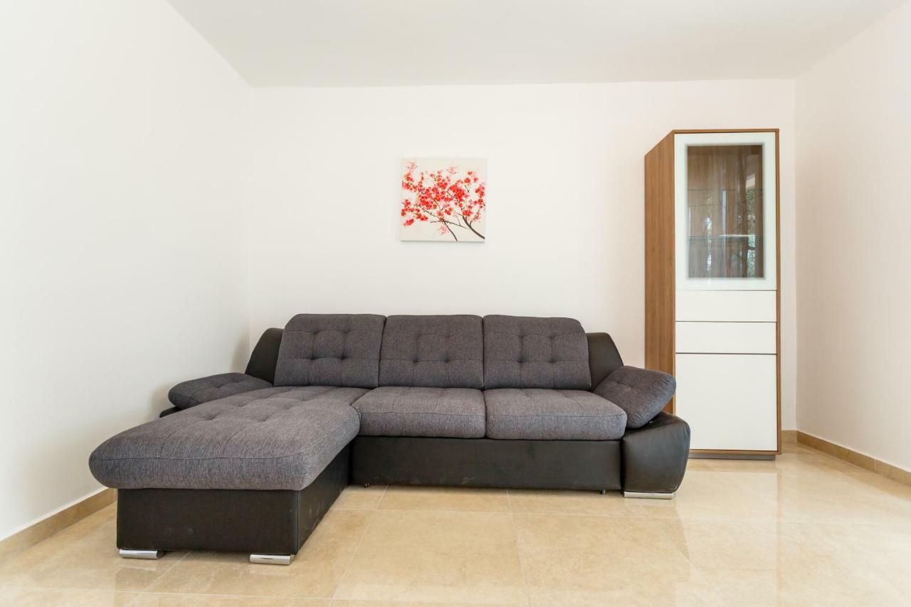 קרק Apartman Maslina מראה חיצוני תמונה